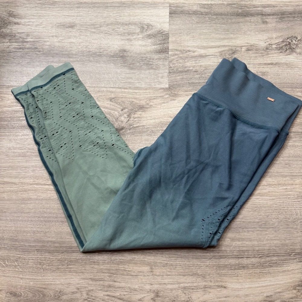 Victoria's Secret PINK Sport Ombre Seamless Leggings‎ Blue Green Pointelle Large